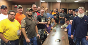 Local 116 members in Ohio are united behind their officers as negotiations for a new contract with AEP are set to begin. In a show of solidarity and strength, union members from multiple bargaining units are coordinating their bargaining with AEP.